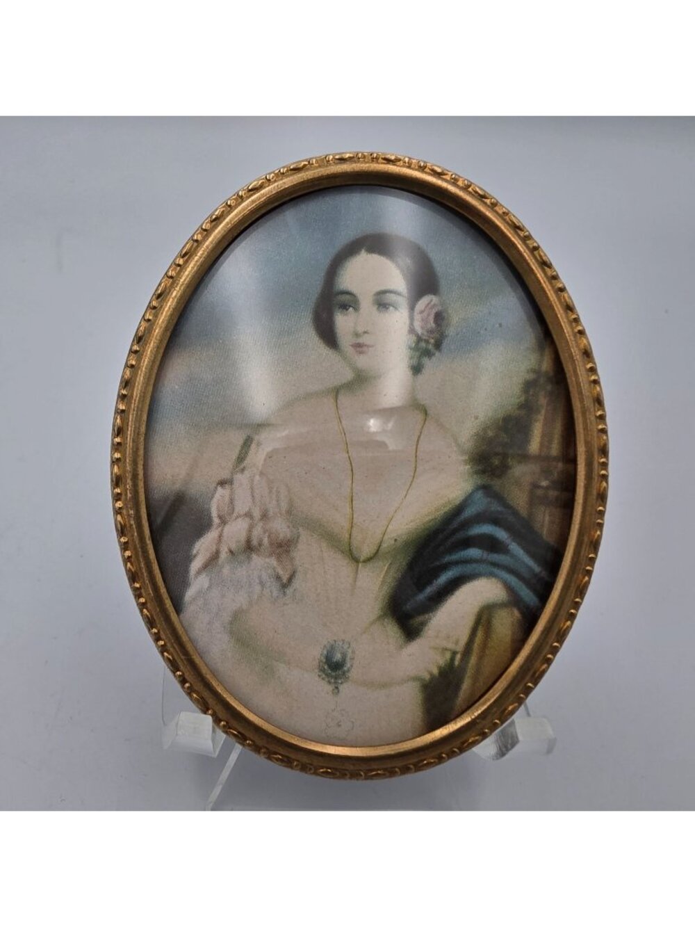 Antique Oval Brass Picture Frame 2-3/4" x 3-1/2" Cameo Style Convex Glass Woman